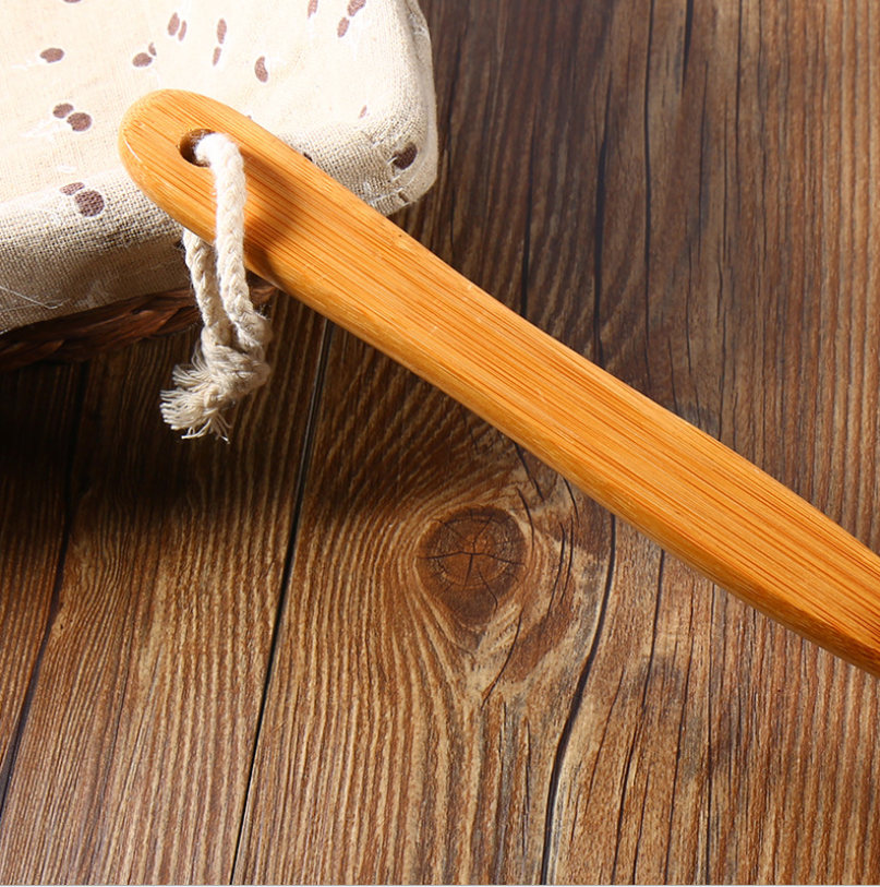 Bamboo Long Handle Exfoliating Bath Brush and Massager