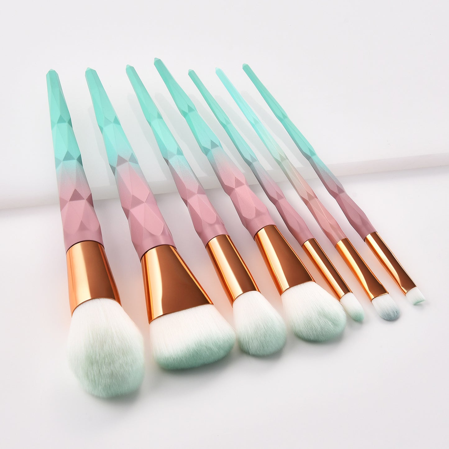 7-Piece Diamond Makeup Brush Set with Gradient Design